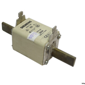 Siemens 3NA3 240 NH2 GG 200A 500VAC LV HRC Fuse Link
