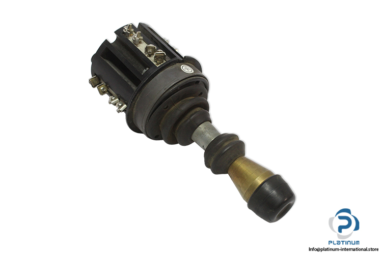 euchner-WES1234DVW-joy-stick-operator-(Used)