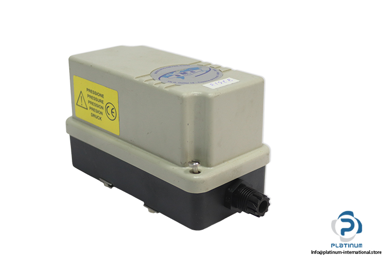 omc-PC150B-electropneumatic-converter-(New)