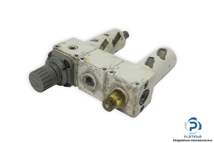 camozzi-mc104-d00-filter-regulator(used)-2