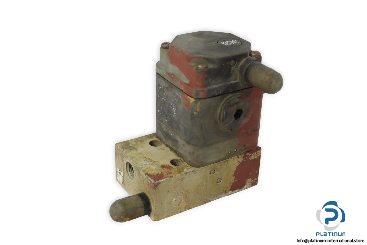 samsomatic-3963-1-1520110-11-0061-solenoid-valve(used)
