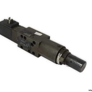 hartmann-lammle-EVE104-6-3P-1032P0-flow-control-valve(used)