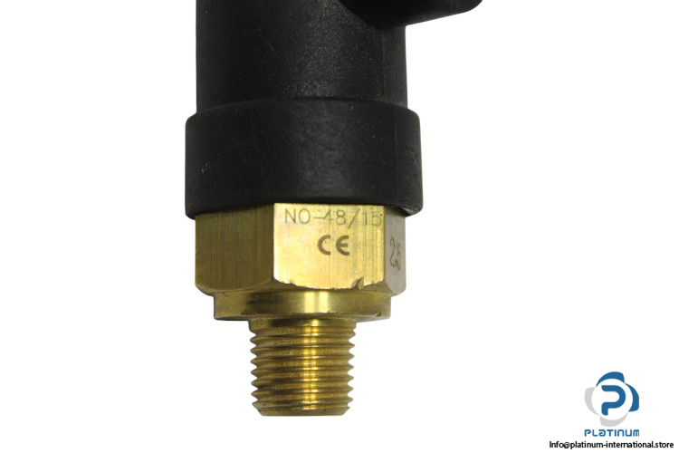 euroswitch-no-48-15-pressure-switch(used)-2