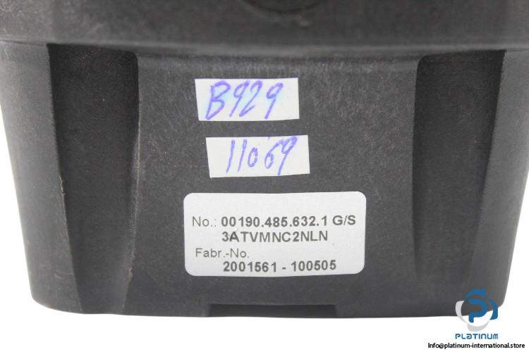 00190.485.632.1-GS-3ATVMNC2NLN-pneumatic-diaphragm-valve(used)-3