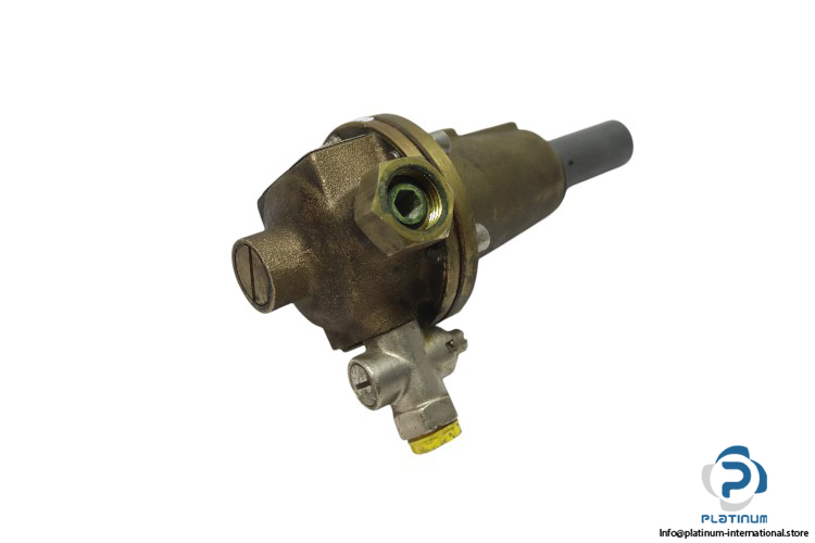 MD06003-pressure-REGULATOR-valve(used)-1