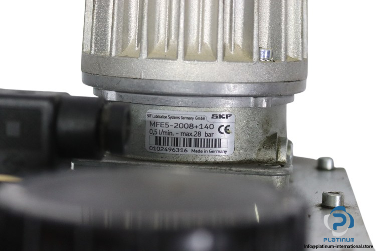 skf-mfe5-kw6-s8-140-gear-pump-unit(used)-2