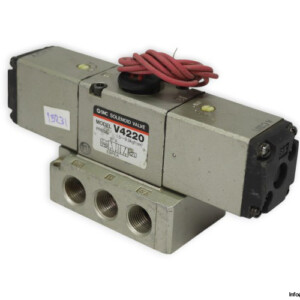 smc-V4220-double-solenoid-valve-with-coil-(used)