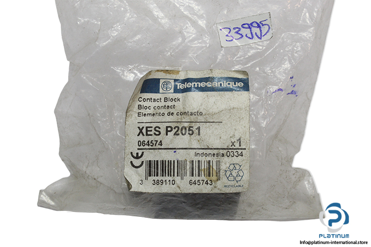 telemecanique-XES-P2051-contact-block-(New)-1