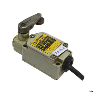 Moujen MJ 7104 Roller Lever Limit Switch