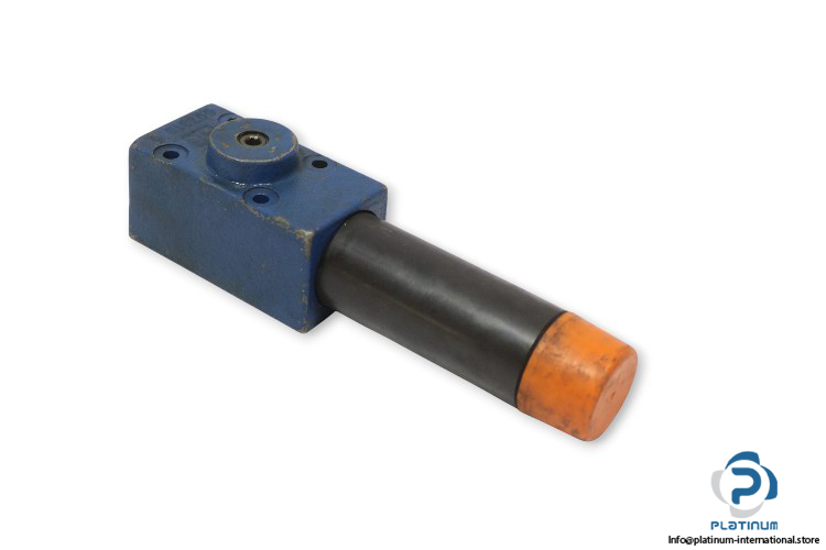 rexroth-R900455316-pressure-reducing-valve-(used)