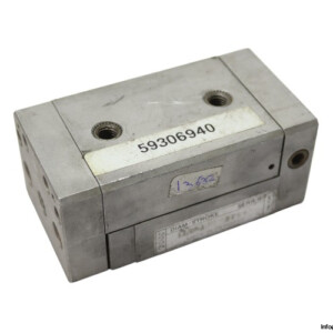 Toss 25/10 B 12/95 Pneumatic Cylinder