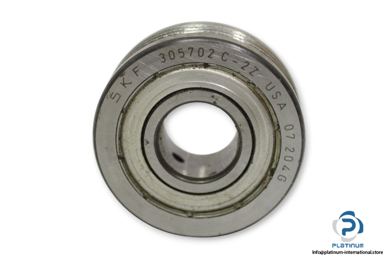 skf-305702-C-2Z-cam-roller-(new)-1
