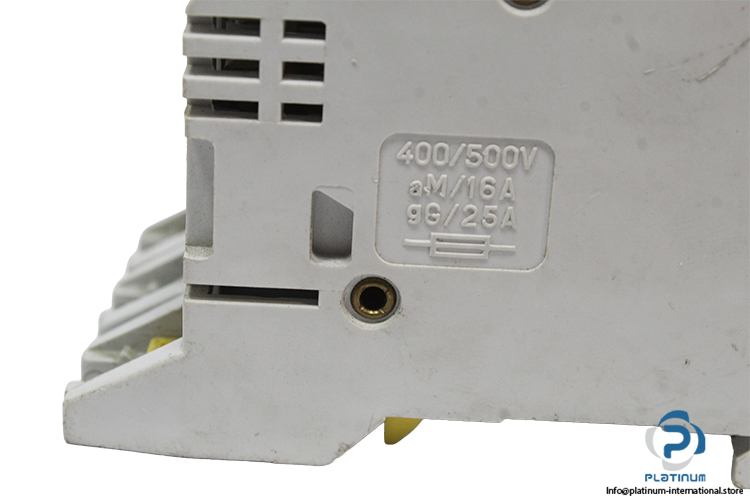 legrand-21404-fuse-holder-(New)-2