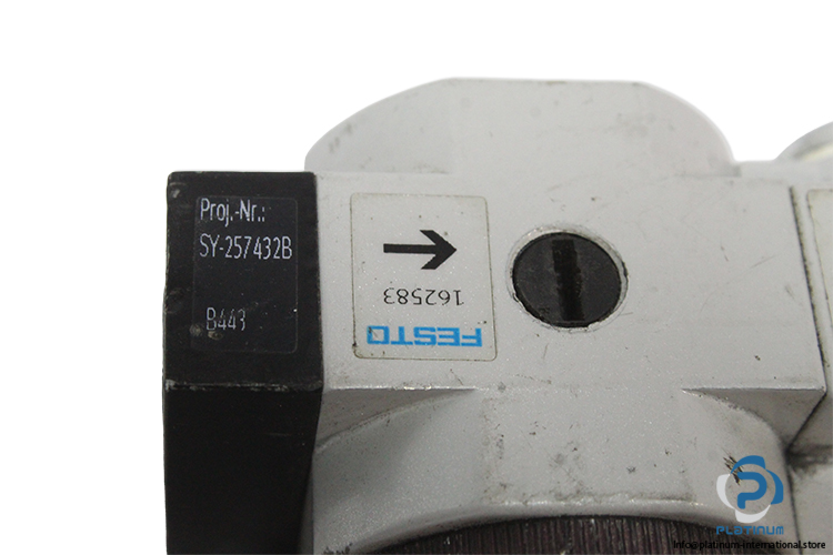 festo-LR-D-7-mini-pressure-regulator-(used)-1