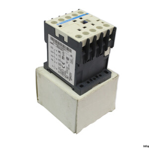 telemecanique-CA3KN22BD-control-relay-(New)