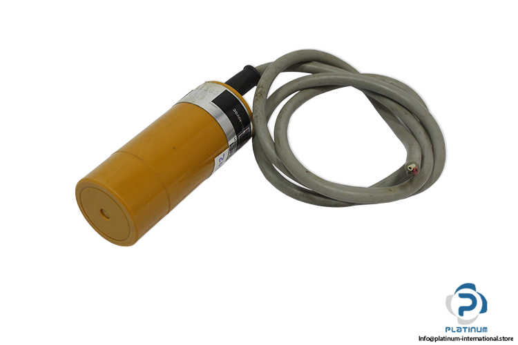 omron-E2K-C25ME1-capacitive-sensor-(Used)