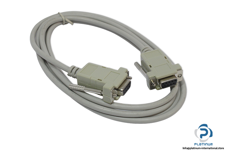 manhattan-DB9F-mh-serial-data-cable-(New)