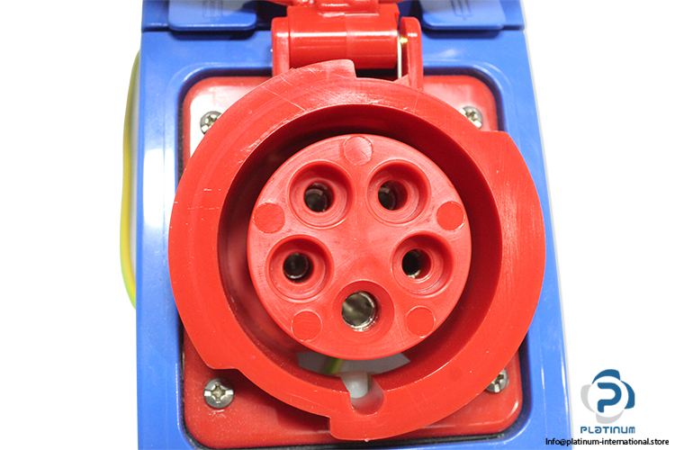 gewiss-GW-66-331N-socket-outlet-(New)-3