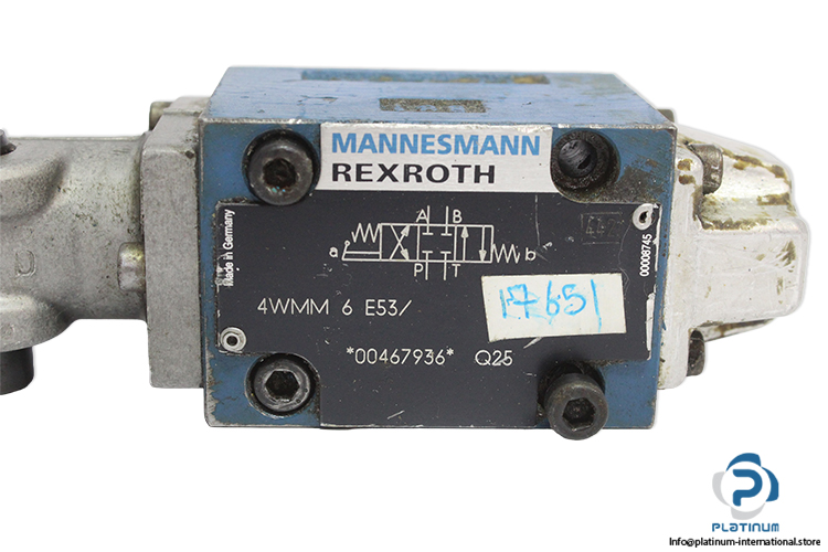 rexroth-r900467936-directional-spool-valve(used)-1