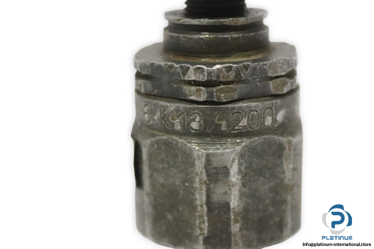 rexroth-DBDS6K13-200-direct-operated-pressure-relief-valve(used)-2