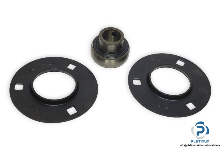 koyo-PF11ML-three-bolt-round-flange-unit-(new)-(carton)-1