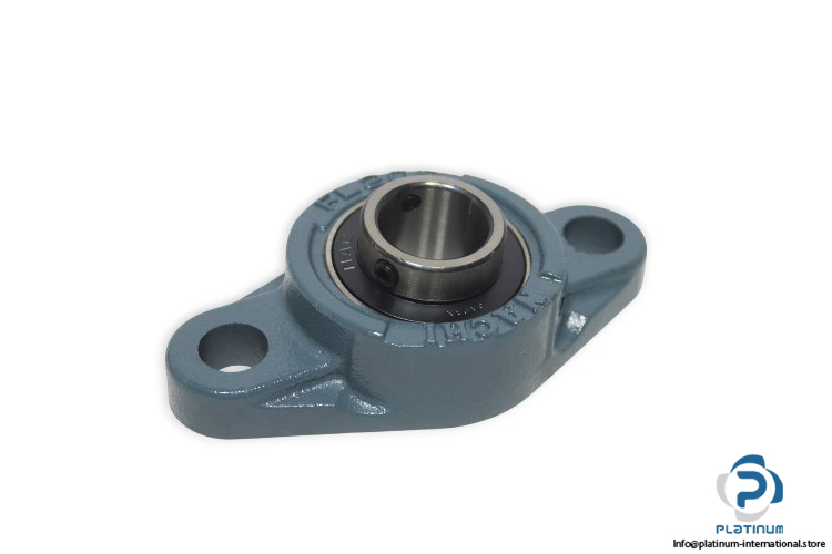 nachi-UCFL-205-oval-flange-ball-bearing-unit-(new)-(carton)