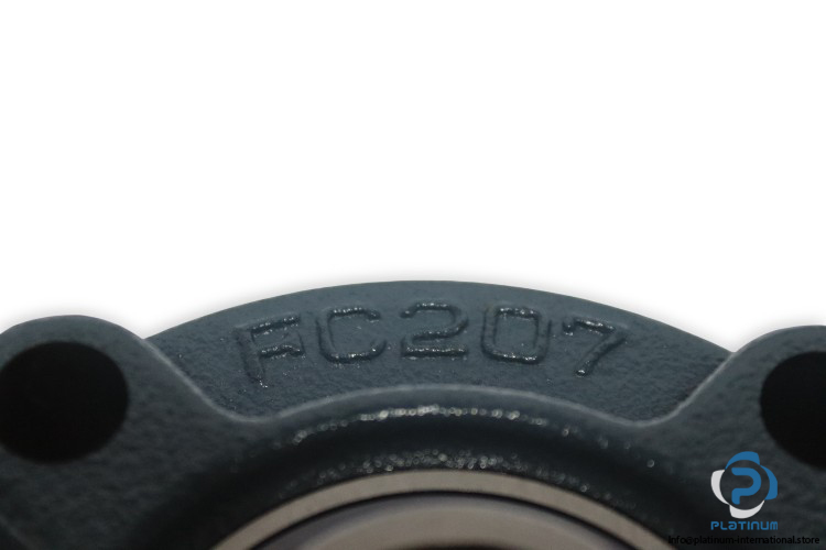 nachi-UCFC-207-round-flange-ball-bearing-unit-(new)-1