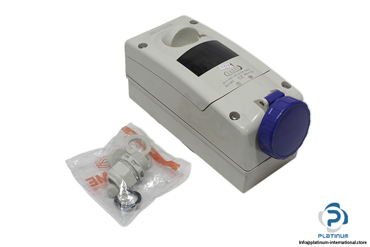 scame-563.1683-interlocked-socket-(New)