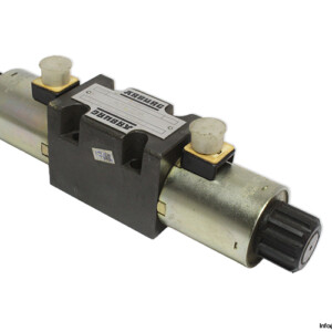 Arburg-WE10DA91C0240-G0-solenoid-operated-directional-valve(used)