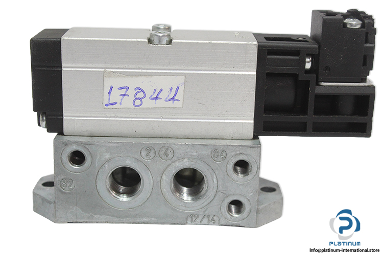 Bosch-0820038153-solenoid-valve(new)-2