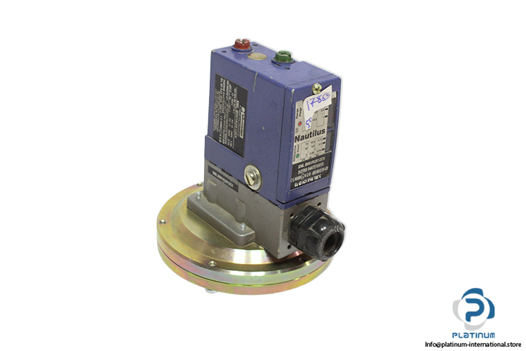 telemecanique-xmlb001r2s12ex-pressure-sensor(new)