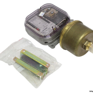 Sauter DFC17B18 F001 Pressure Switch