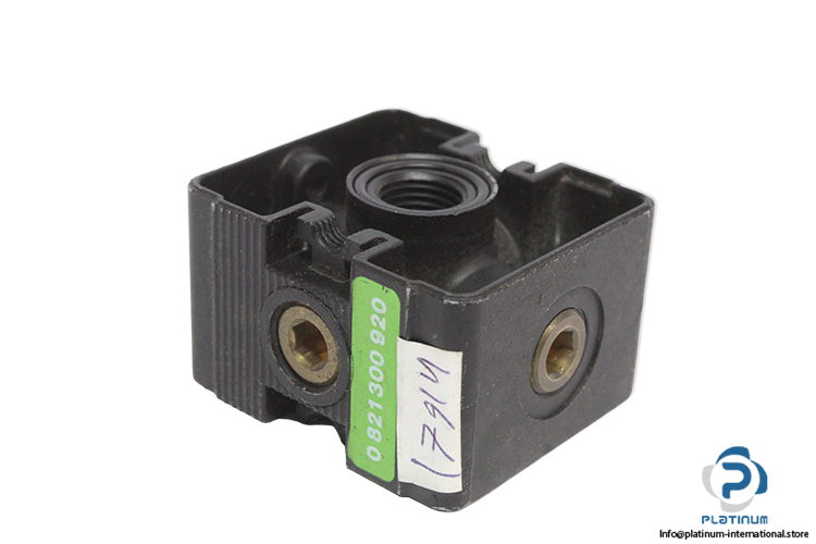 bosch-0821300920-distributor-block(used)
