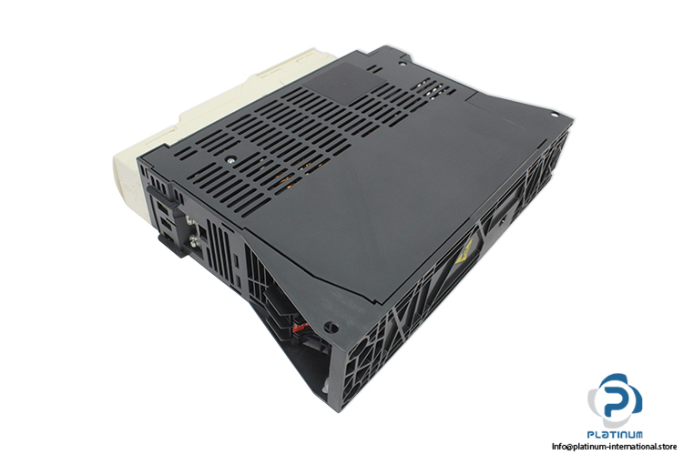 schneider-ATV32HU40N4-variable-speed-drive-(New)-5