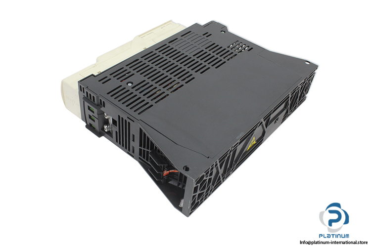 schneider-ATV32HU30N4-variable-speed-drive-(Used)-5