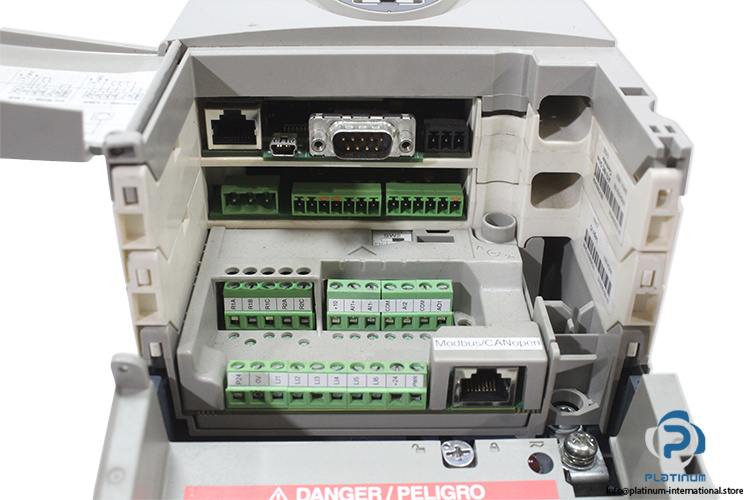 telemecanique-ATV71H075N4Z-variable-speed-drive-(Used)-7