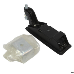 southco-C2-32-135-compression-latch-(New)