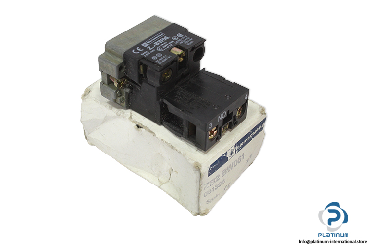 telemecanique-ZB2-BW061-control-button-body-(New)