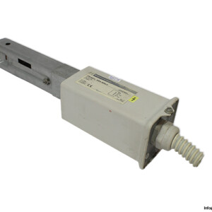 telemecanique-kba-40sl4-busbar-trunking-system(used)
