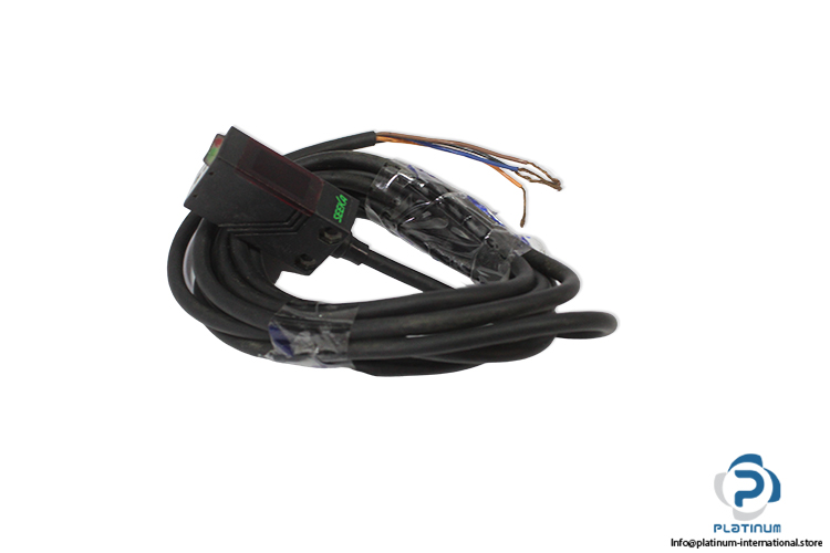 seeka-GMR2RSPN-retro-reflective-sensor-(Used)
