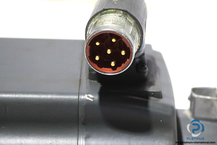 siemens-1FK7063-2AF71-1RH0-synchronous-motor-(used)-1