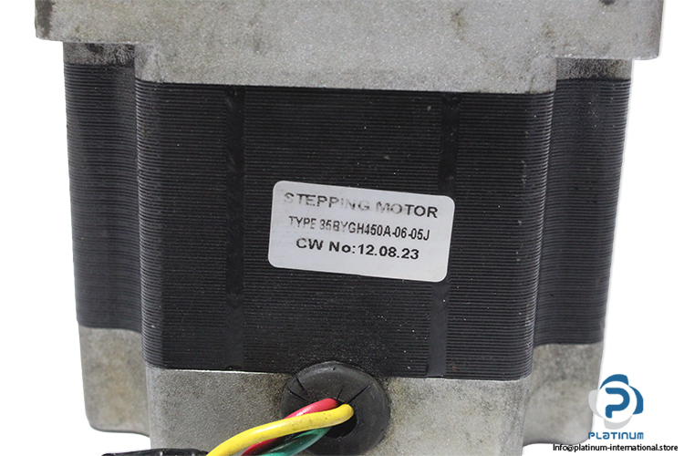 35BYGH450A-06-05J-stepper-motor-(used)-1