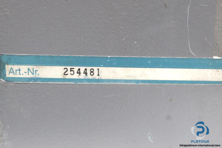baumuller-nurnberg-DSOG-56-L-synchronous-servo-motor-with-fan-(used)-4