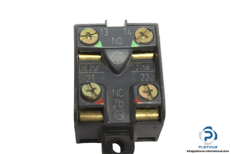telemecanique-XE2SP2158-contact-block-(New)-1
