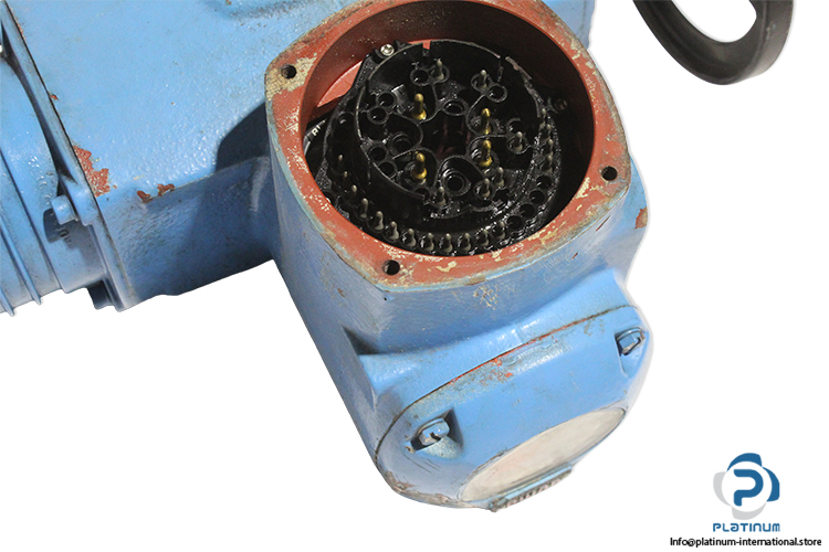 auma-SA-07.5-G0-_-AD00-63-2_80-multi-turn-actuator-(used)-4