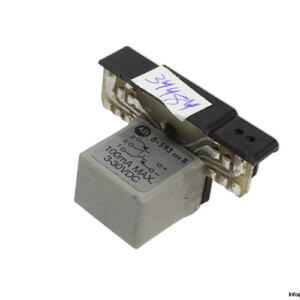 allen-bradley-8-593-relay-output-module-(Used)