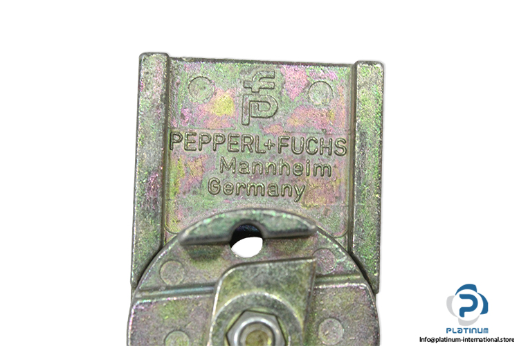 pepperl-fuchs-4-2681-mounting-bracket(new)-2