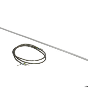 zumtobel-22125152-transparent-feed-cable(new)