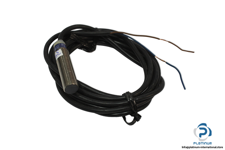 telemecanique-xs612b1mal2-inductive-sensor(new)