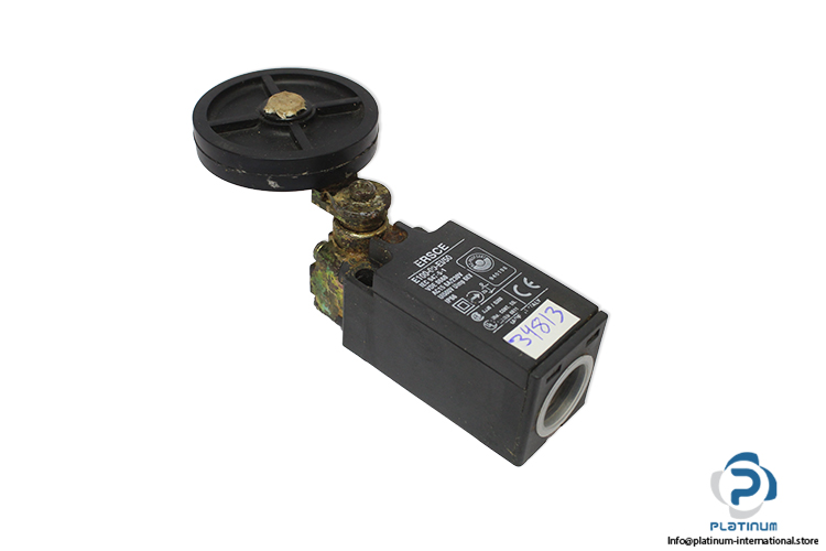 ersce-e100-00-ei-50-roller-limit-switch(new)